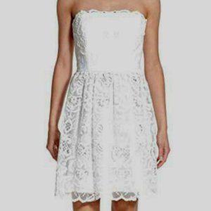 Tiana B. New Strapless White Lace Dress size 1/2